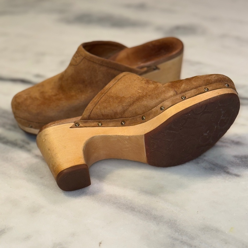 UGG Abbie Suede Studded Healed Clogs Mule Size 6 - Picture 9 of 11